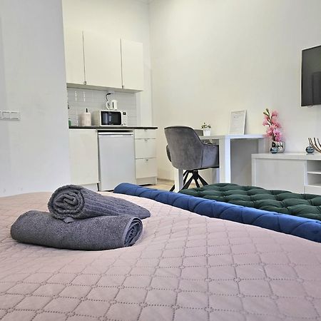 Ferienwohnung Designer Downtown Gem Budapest Exterior foto