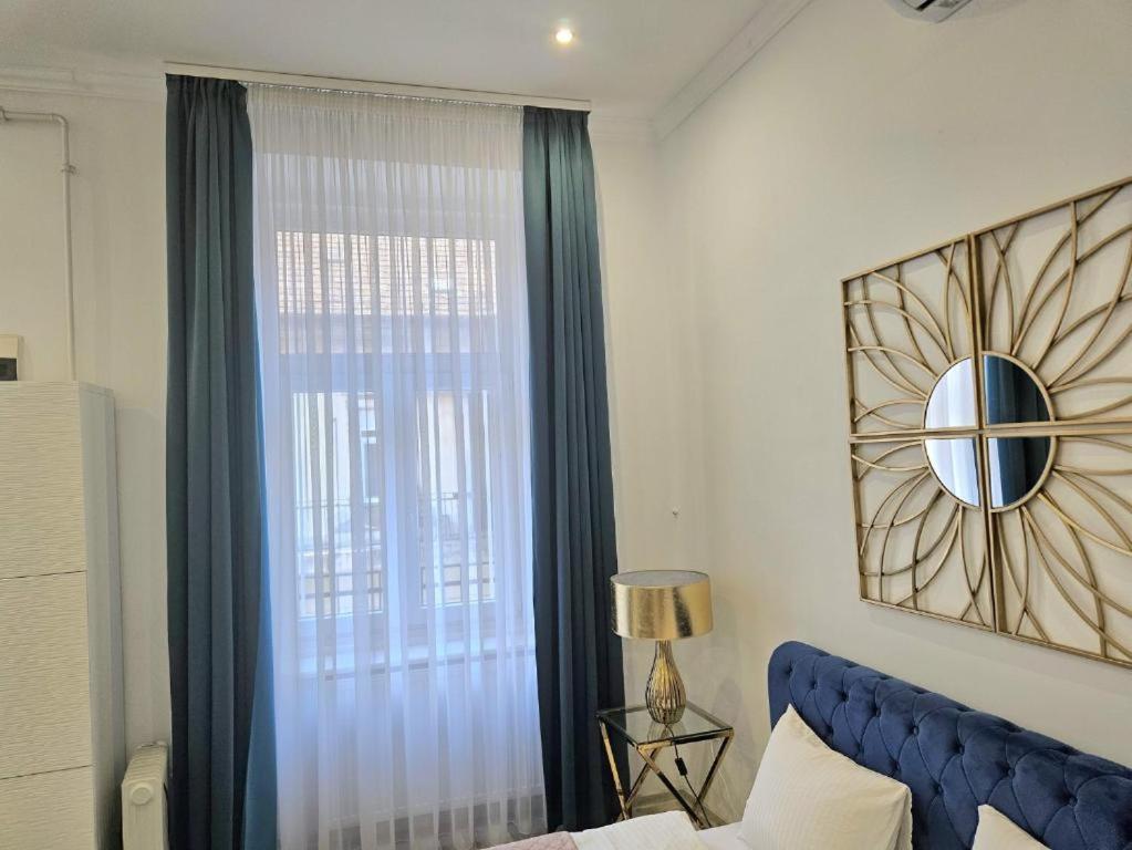 Ferienwohnung Designer Downtown Gem Budapest Exterior foto